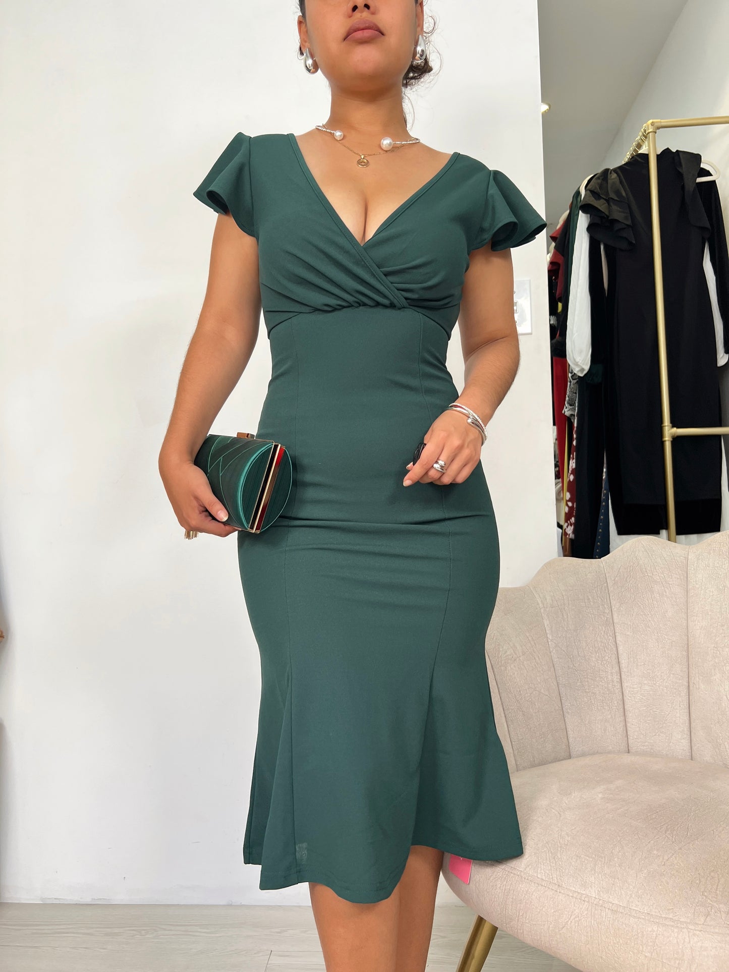 Green V Neck Butterfly Sleeved Midi Dress