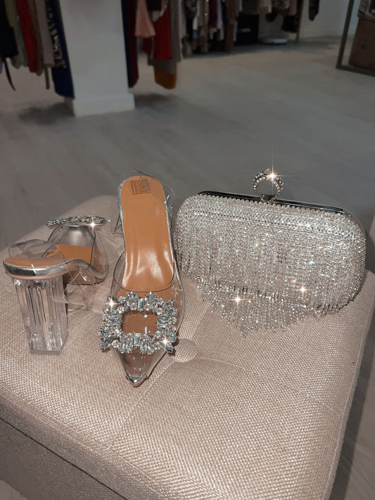 Shoe