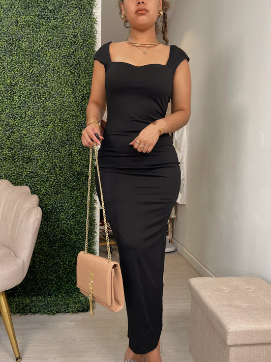 Black Sweetheart Slimfit Maci Dress